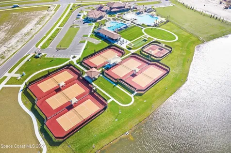 8563 Loren Cove Drive Melbourne FL 32940