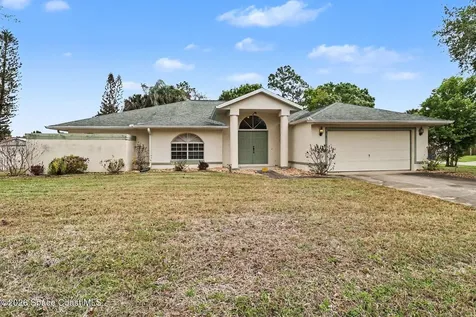 875 Gabriel Avenue NE Palm Bay FL 32907