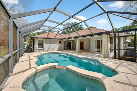 587 Dixon Road NW Palm Bay FL 32907