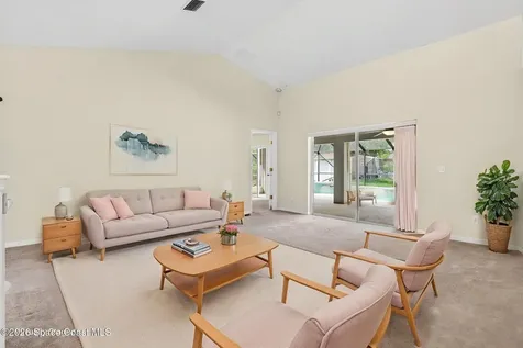 587 Dixon Road NW Palm Bay FL 32907