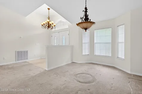 587 Dixon Road NW Palm Bay FL 32907