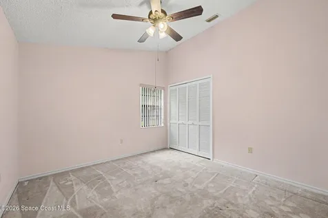 936 Hattaras Terrace SE Palm Bay FL 32909