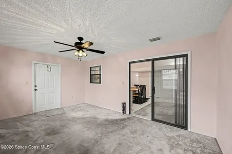 936 Hattaras Terrace SE Palm Bay FL 32909