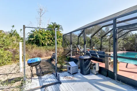 397 Warren Street Sebastian FL 32958