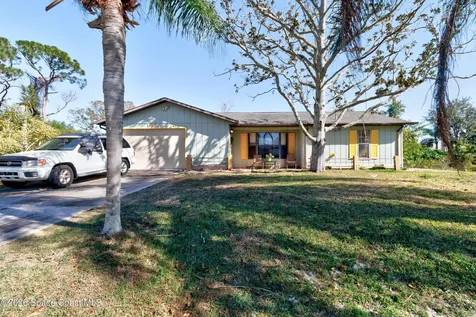 397 Warren Street Sebastian FL 32958