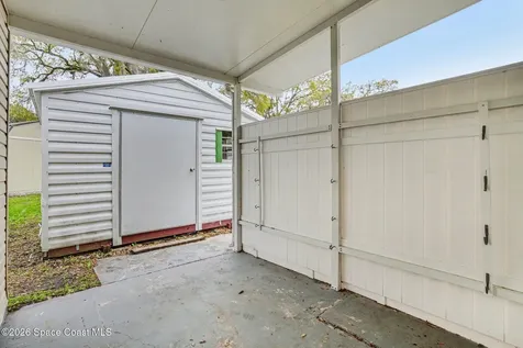 686 Sunrise Court NE Palm Bay FL 32907