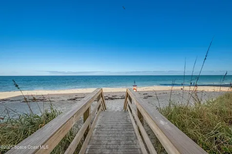 145 E Colonial Court Indian Harbour Beach FL 32937