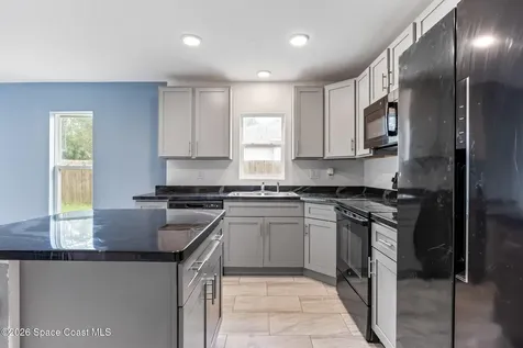 538 Ocean Spray Street SW Palm Bay FL 32908