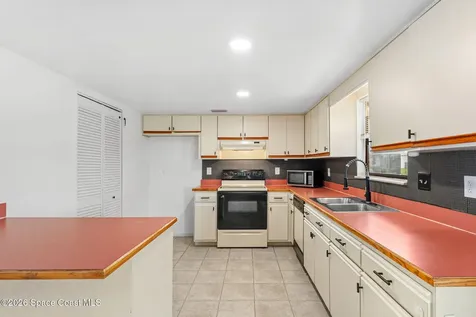 341 Harvey Avenue NE Palm Bay FL 32907