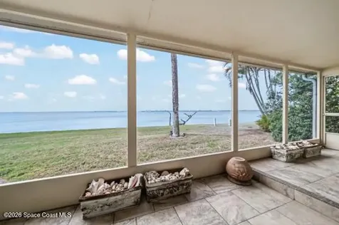 3102 N River Villa Way N Melbourne Beach FL 32951