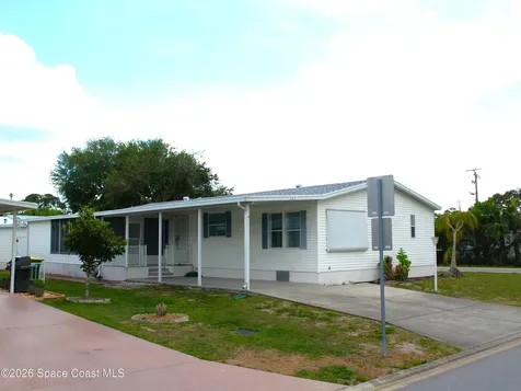 249 Kiwi Drive Barefoot Bay FL 32976