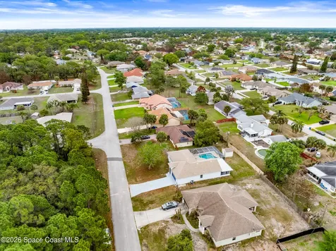 220 Lanack Road SE Palm Bay FL 32909