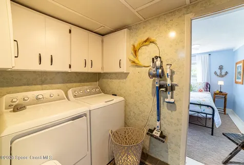 2953 Easy Street Mims FL 32754