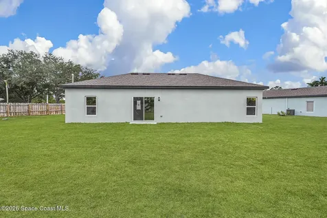 741 Ballon Terrace SE Palm Bay FL 32909