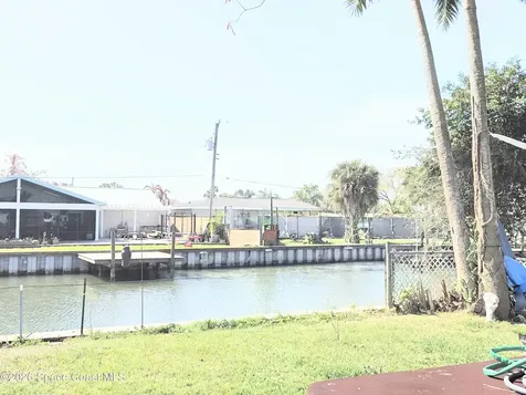 416 N 4th Street Cocoa Beach FL 32931