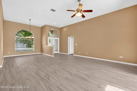 306 Lake Victoria Circle Melbourne FL 32940