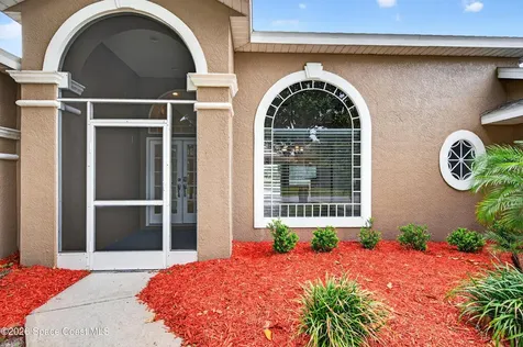 306 Lake Victoria Circle Melbourne FL 32940