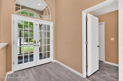 306 Lake Victoria Circle Melbourne FL 32940