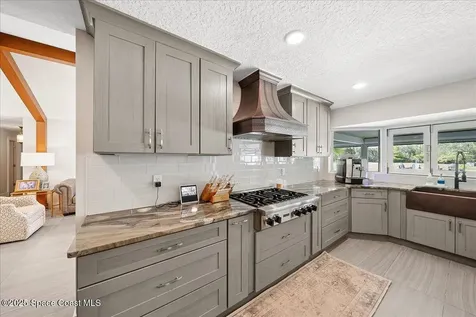 5685 Lake Washington Road Melbourne FL 32934