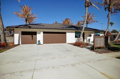 1901 Cedar Lane Melbourne Beach FL 32951