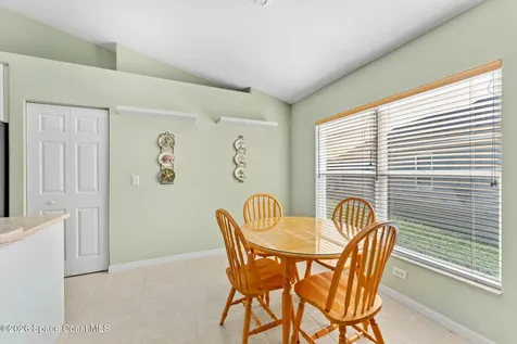 689 Danville Circle Melbourne FL 32904