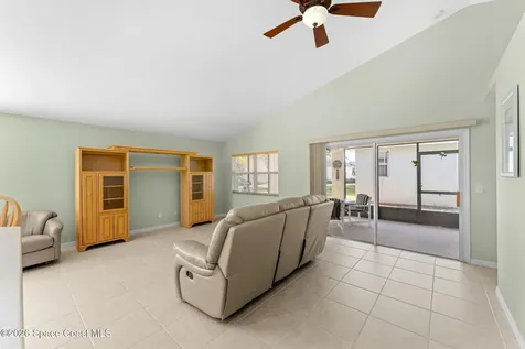689 Danville Circle Melbourne FL 32904