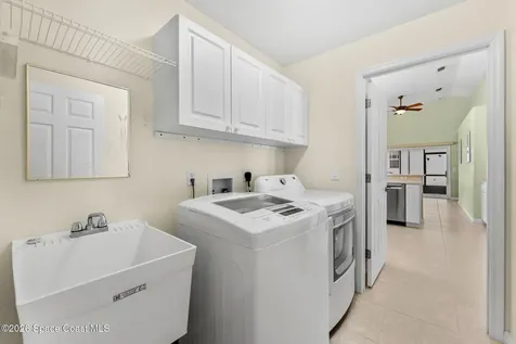 689 Danville Circle Melbourne FL 32904