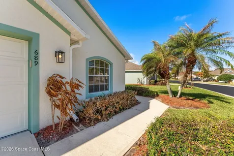 689 Danville Circle Melbourne FL 32904
