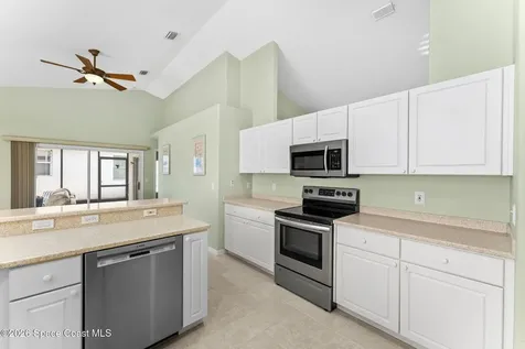 689 Danville Circle Melbourne FL 32904