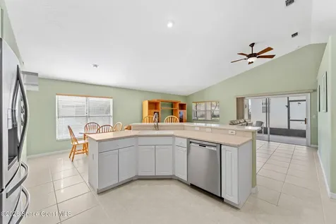 689 Danville Circle Melbourne FL 32904