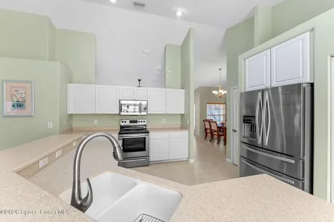 689 Danville Circle Melbourne FL 32904