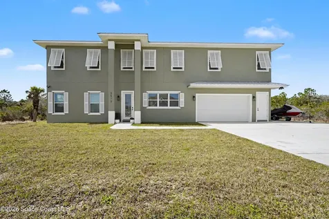 5570 Sanctuary Avenue Grant FL 32949
