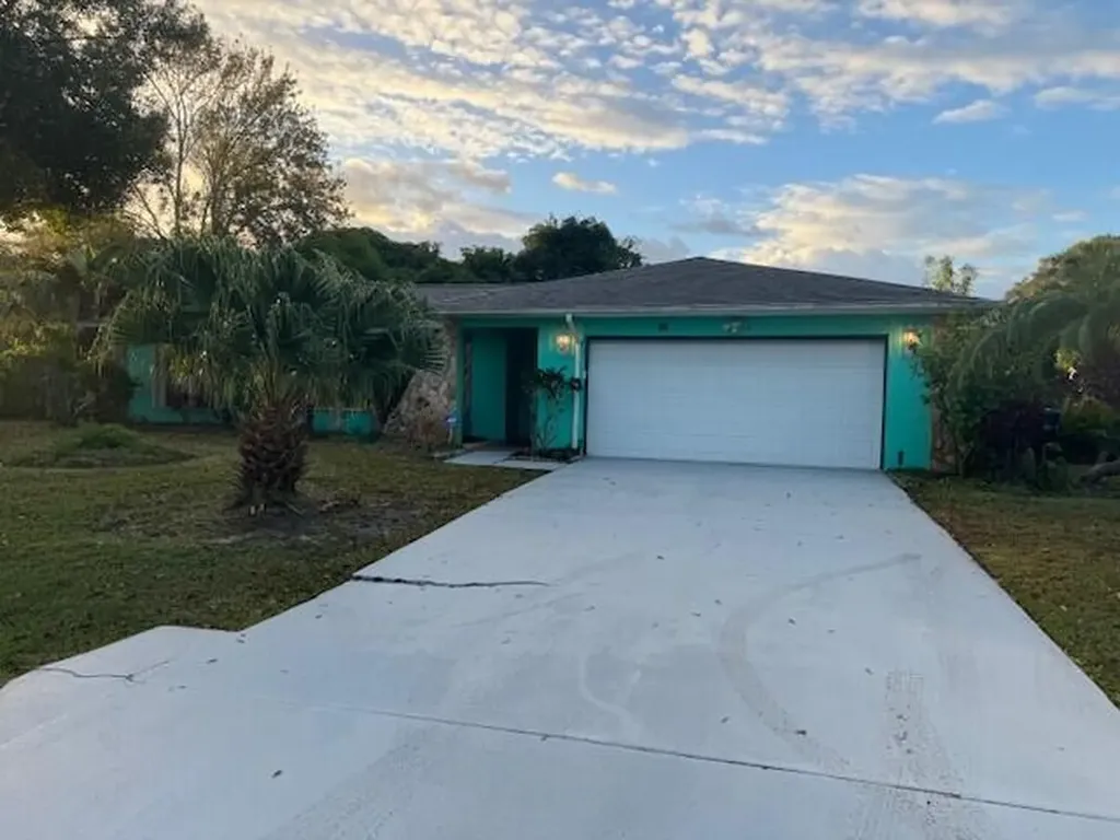356 Pipit Street NE Palm Bay FL 32907