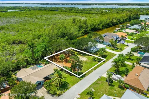 329 Beverly Court Melbourne Beach FL 32951