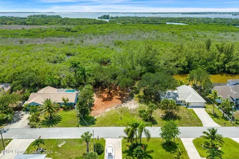 329 Beverly Court Melbourne Beach FL 32951