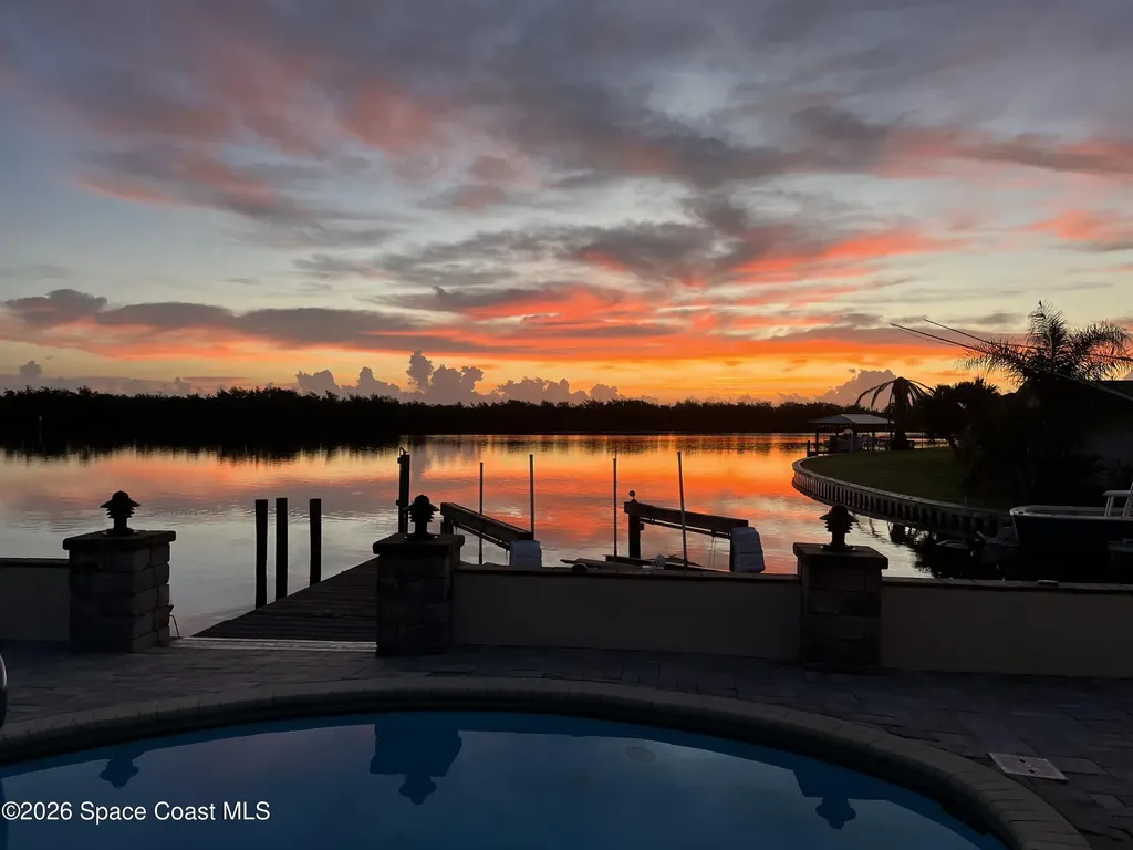2530 Sykes Creek Drive Merritt Island FL 32953