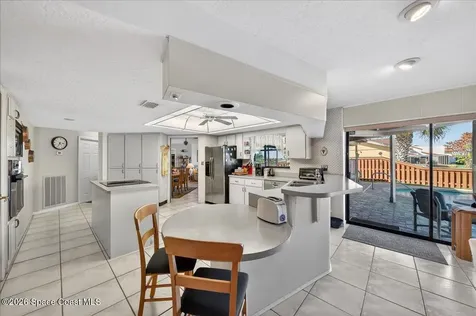 2530 Sykes Creek Drive Merritt Island FL 32953
