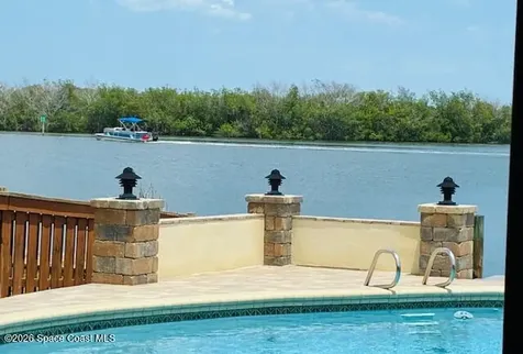 2530 Sykes Creek Drive Merritt Island FL 32953