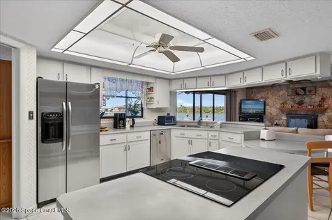 2530 Sykes Creek Drive Merritt Island FL 32953
