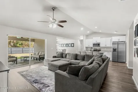 171 District Street SE Palm Bay FL 32909