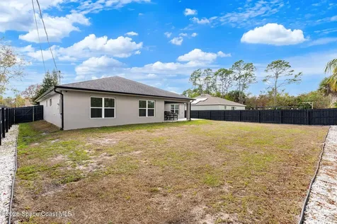 171 District Street SE Palm Bay FL 32909