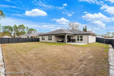 171 District Street SE Palm Bay FL 32909