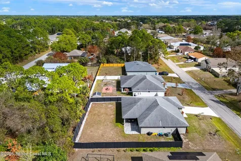 171 District Street SE Palm Bay FL 32909