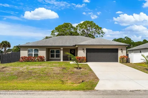 171 District Street SE Palm Bay FL 32909