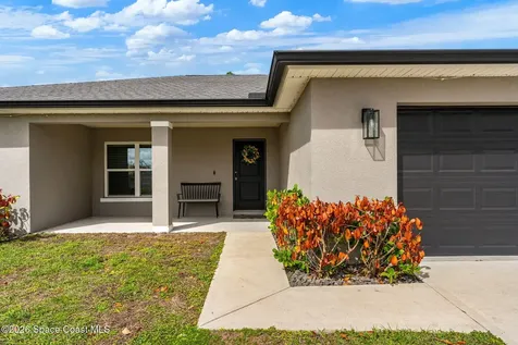 171 District Street SE Palm Bay FL 32909