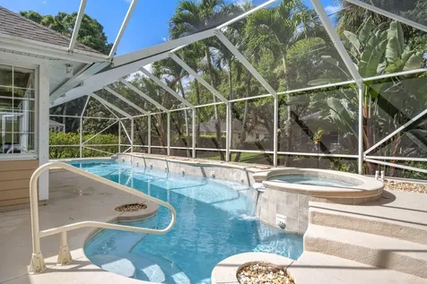 137 38th Court Vero Beach FL 32968
