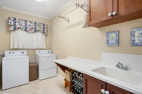 137 38th Court Vero Beach FL 32968