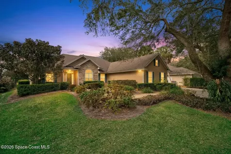137 38th Court Vero Beach FL 32968