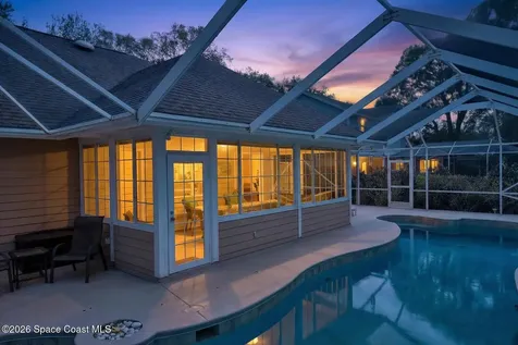 137 38th Court Vero Beach FL 32968