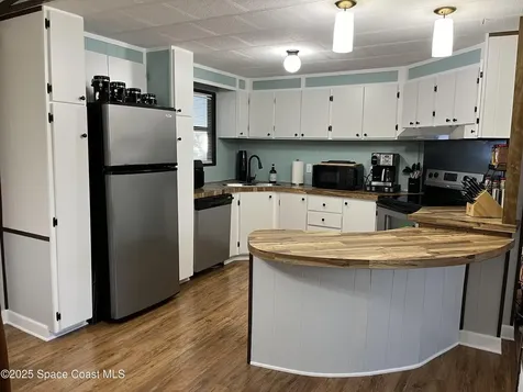 1216 Gardenia Drive Barefoot Bay FL 32976